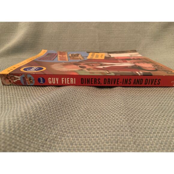 Diners Drive-Ins and Dives by Guy Fieri Tour and Recipe Book - Picture 4 of 4
